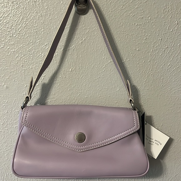 Cute Via Spiga handbag.  Very cute bag for Spring! New with tags.  All leather. - Picture 2 of 9
